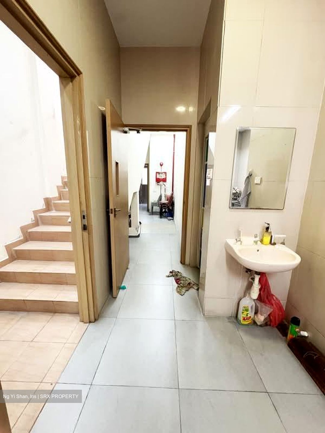 Joo Chiat Road (D15), Shop House #560837681